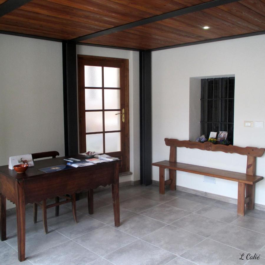 'L Calie Bed & Breakfast วัลเดียริ ภายนอก รูปภาพ